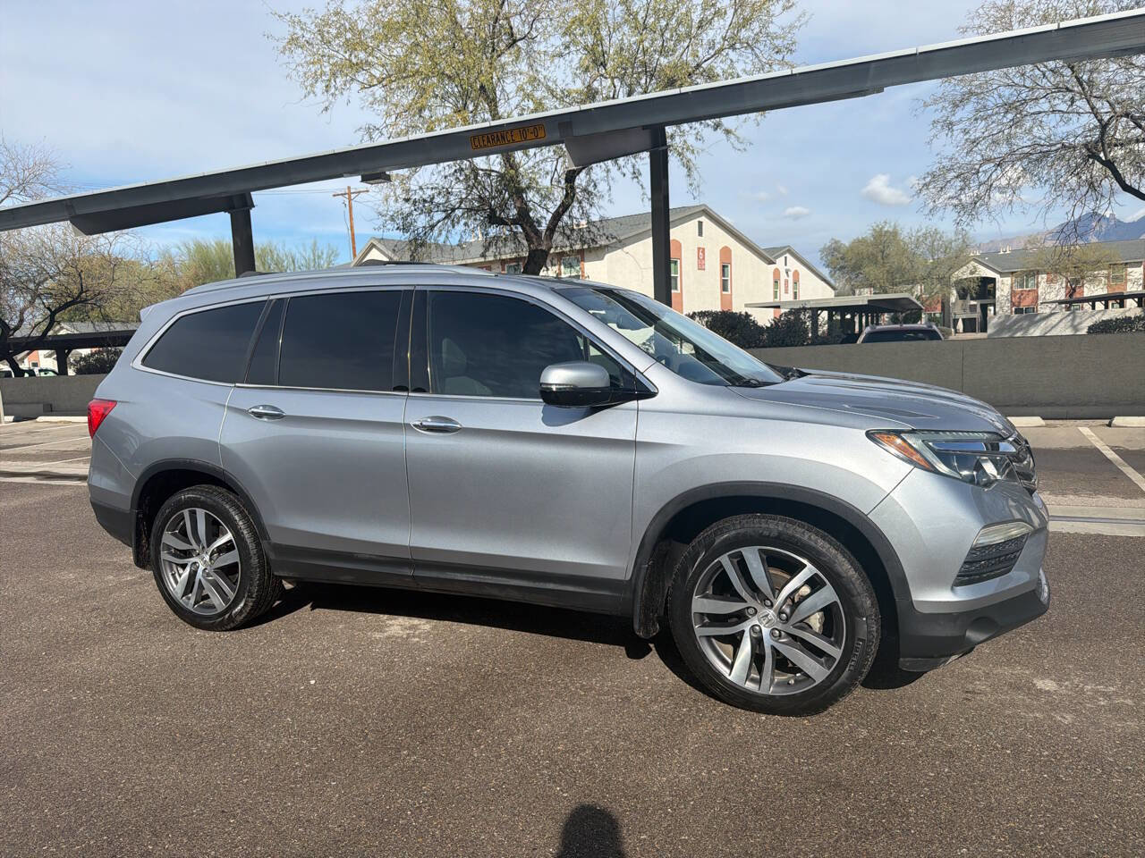 Used 2018 Honda Pilot Elite image 9