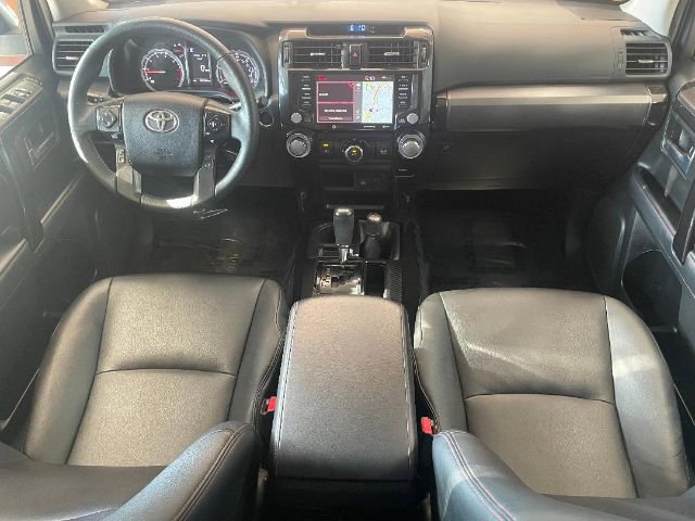 Used 2021 Toyota 4Runner Venture image 13