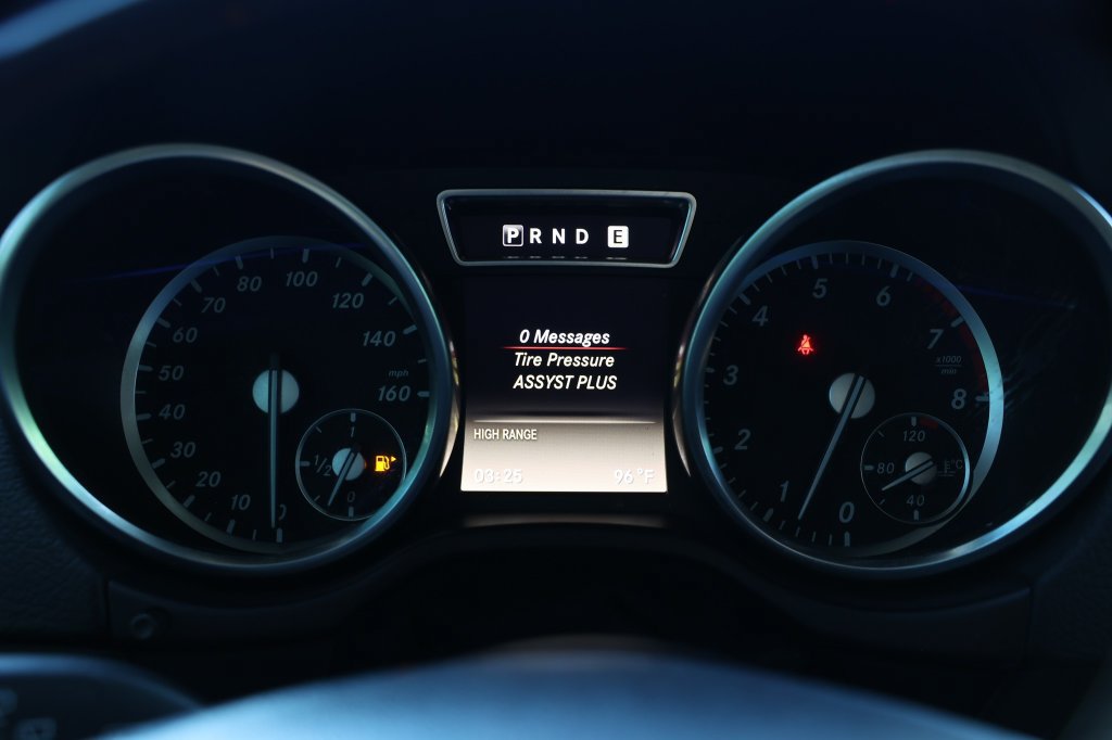 Used 2015 Mercedes-Benz G 550 image 24
