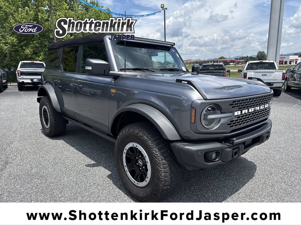 Used 2023 Ford Bronco Badlands AWD/4WD image 1
