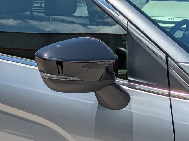 Used 2025 Mitsubishi Eclipse Cross AWD image 12