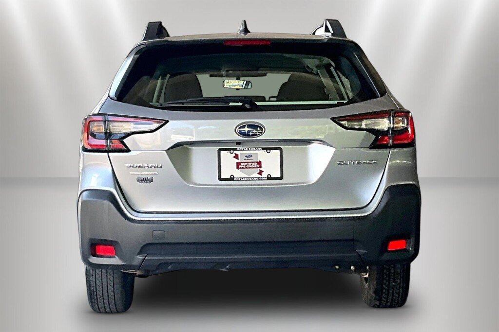 Certified 2024 Subaru Outback AWD/4WD image 6