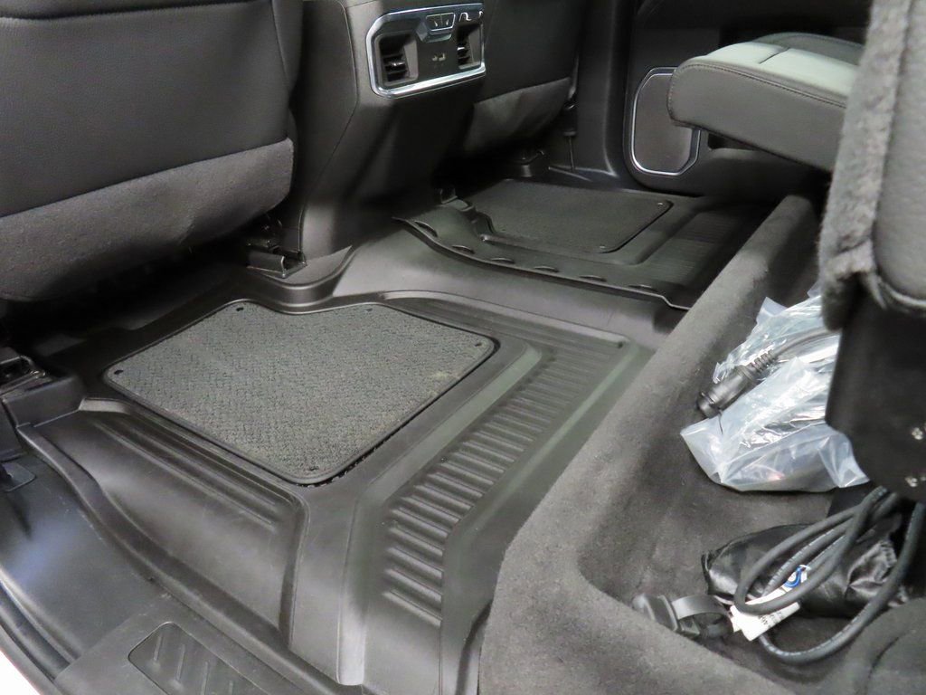 Used 2024 GMC Sierra 3500 Denali w/ Denali Reserve Package image 79