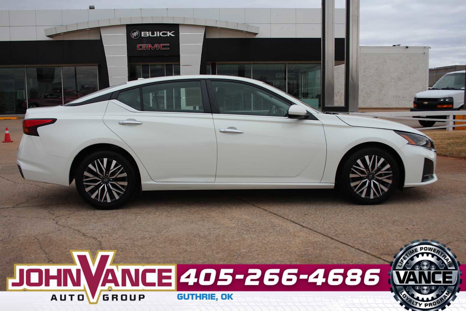 Used 2023 Nissan Altima 2.5 SV image 10