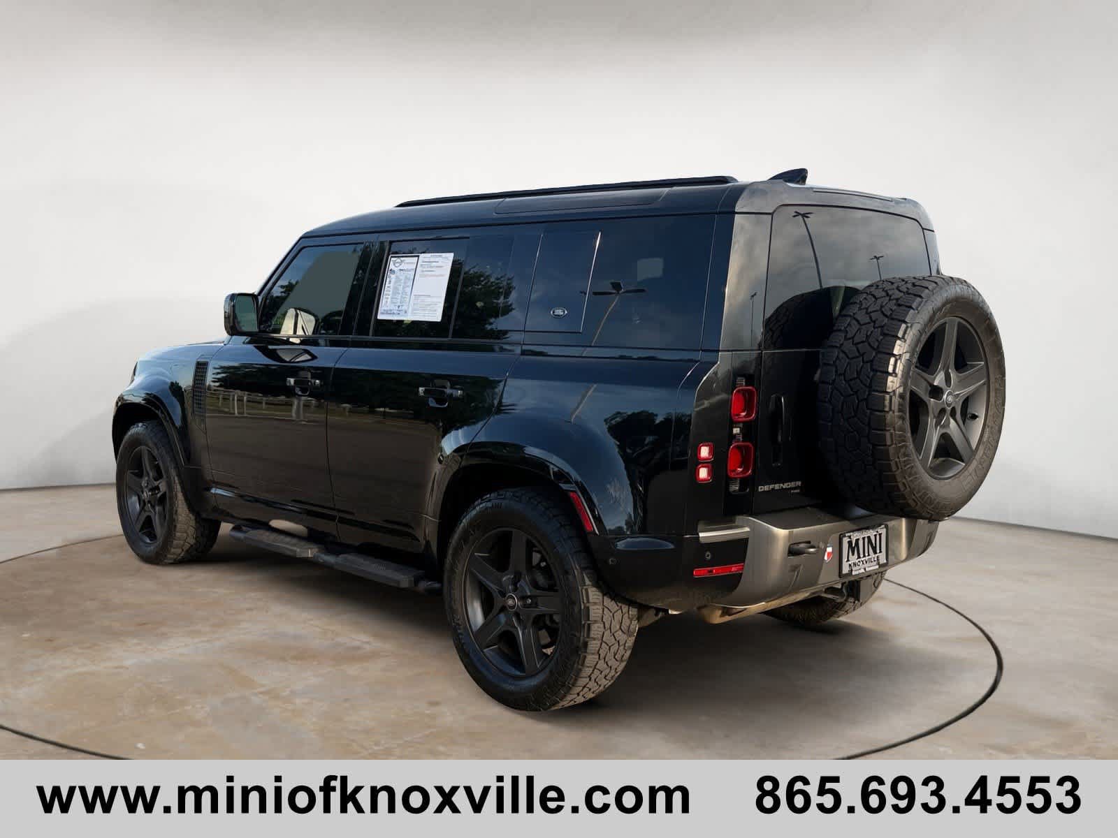 Used 2022 Land Rover Defender 110 X-Dynamic SE AWD/4WD image 5