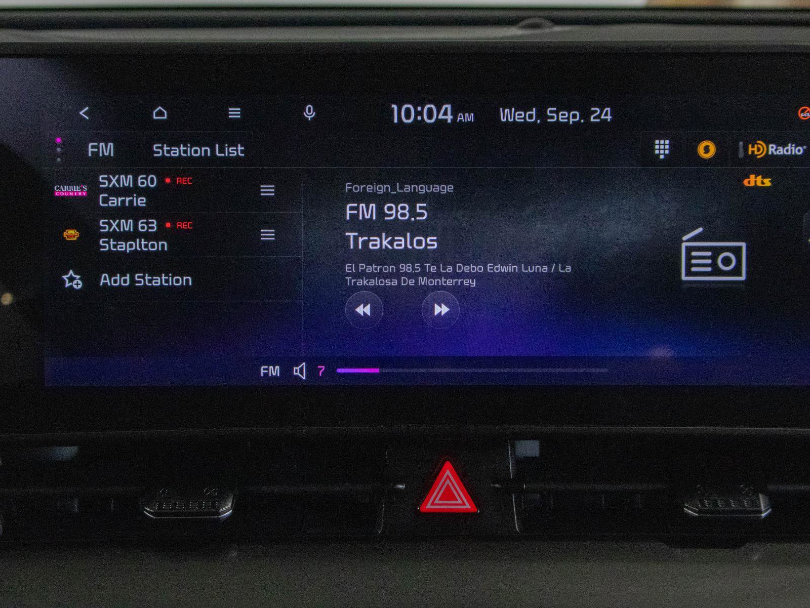 New 2025 Kia Sportage EX image 9