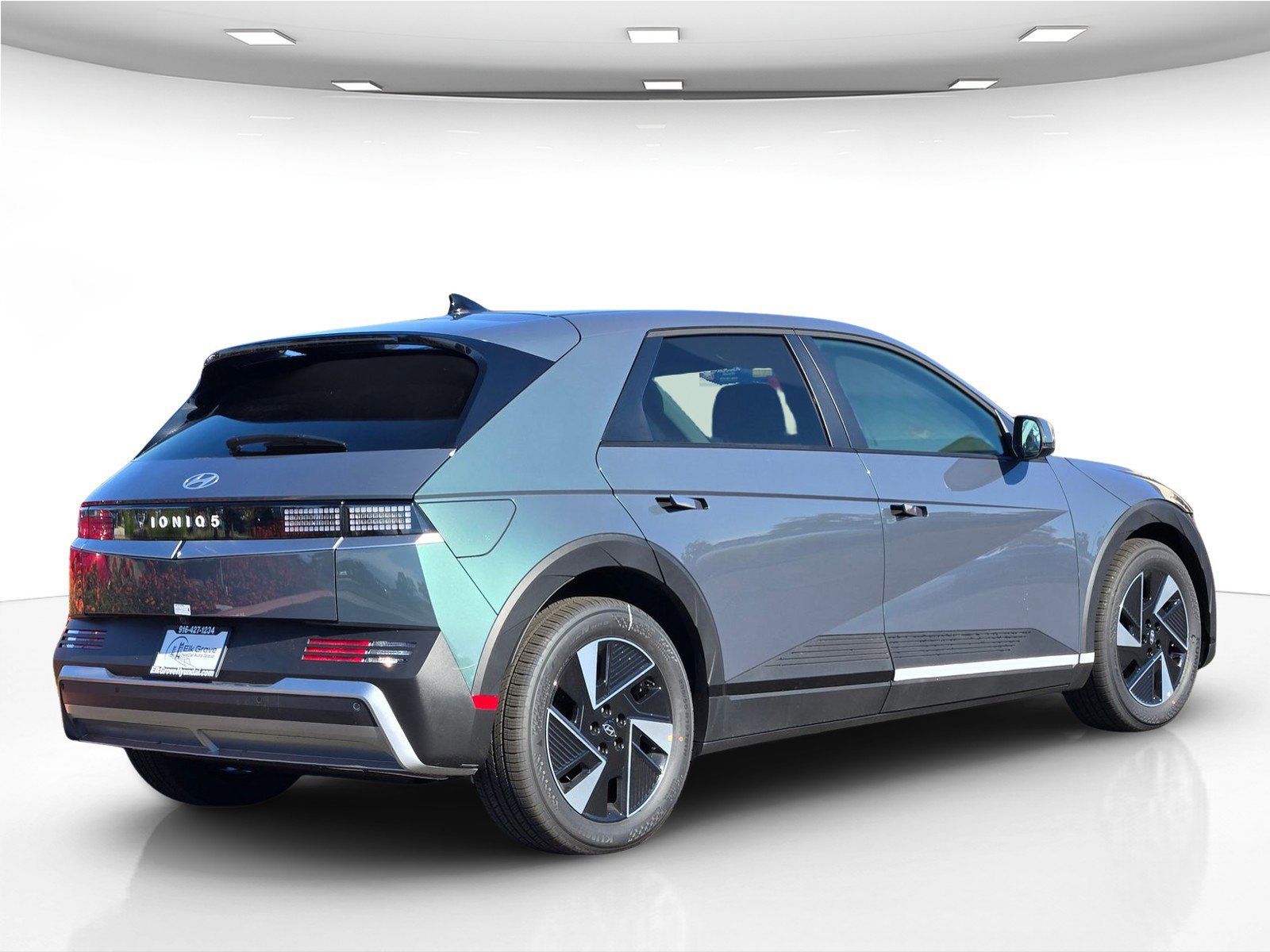 New 2026 Hyundai Ioniq 5 SEL image 8