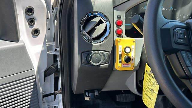 New 2025 Ford F650 2WD Regular Cab Super Duty image 13