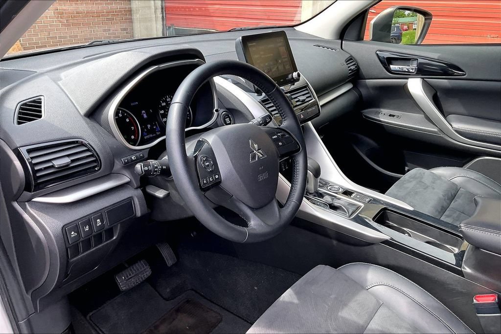 Used 2022 Mitsubishi Eclipse Cross SE AWD/4WD image 13