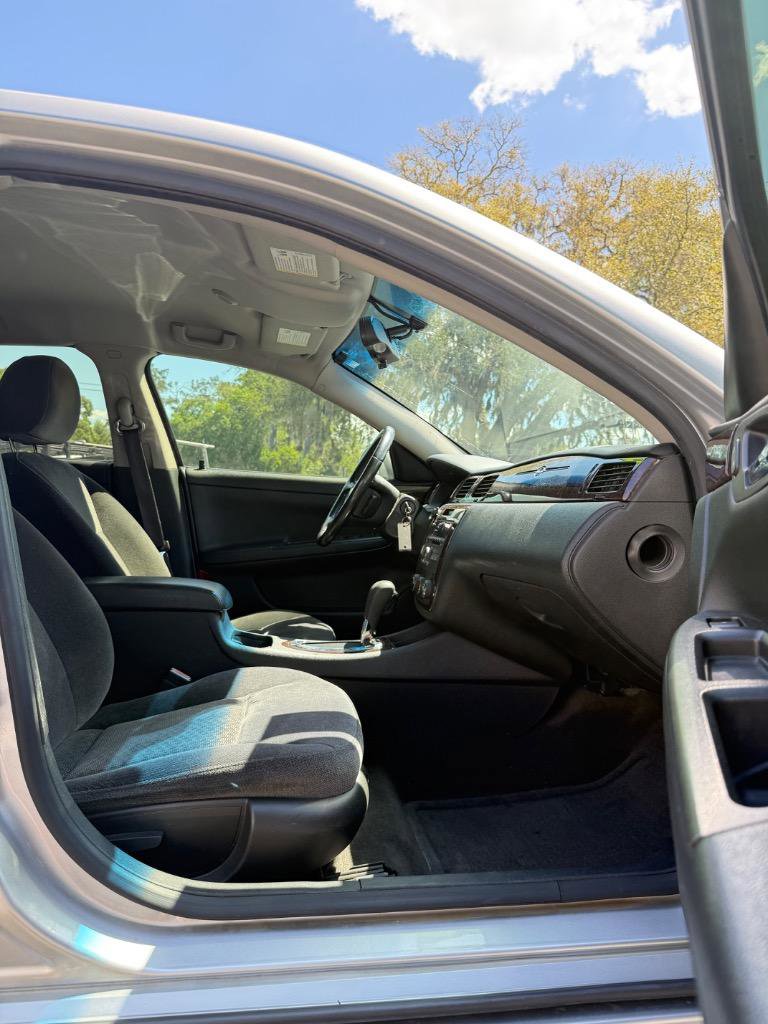 Used 2014 Chevrolet Impala Limited LS FWD image 6