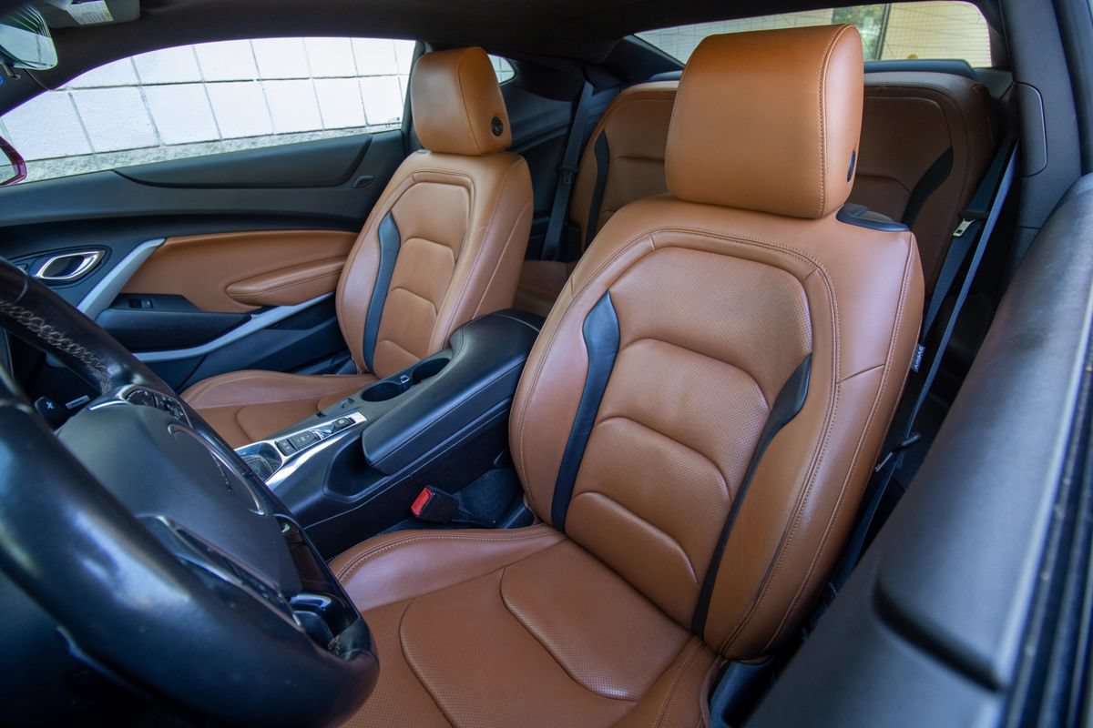 Used 2021 Chevrolet Camaro LT w/ RS Package RWD image 16