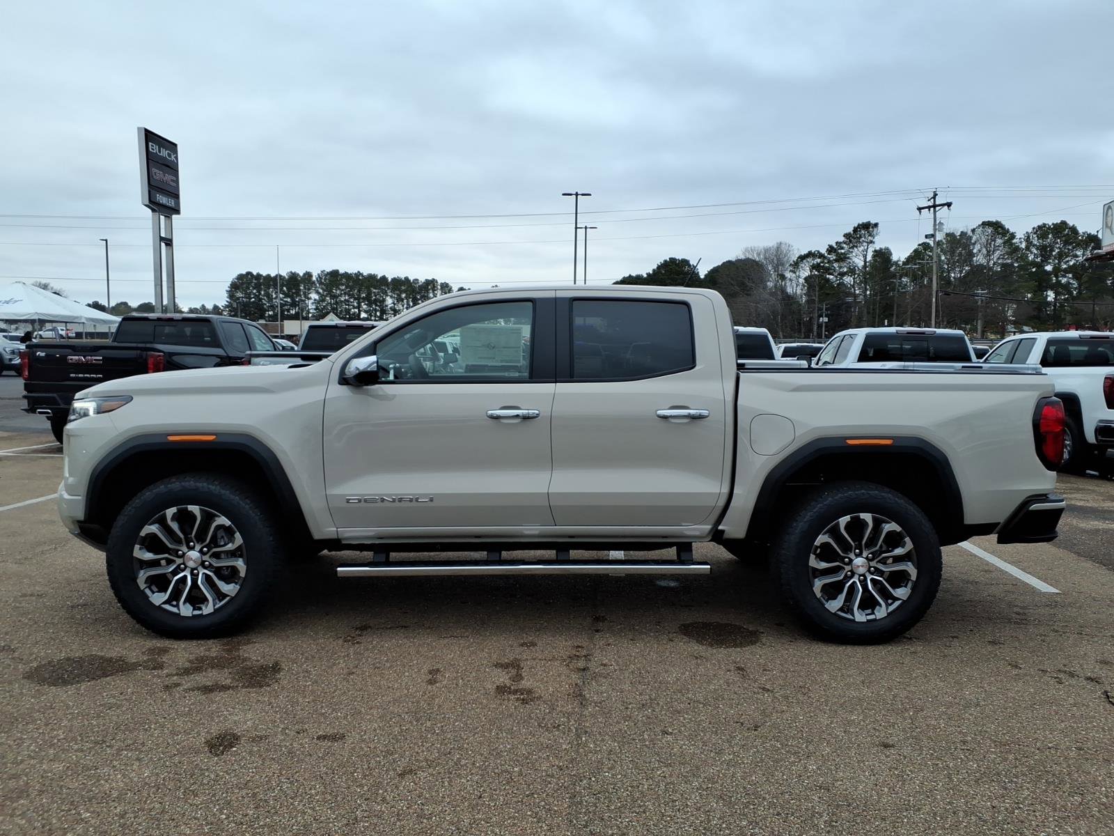 New 2026 GMC Canyon Denali image 1