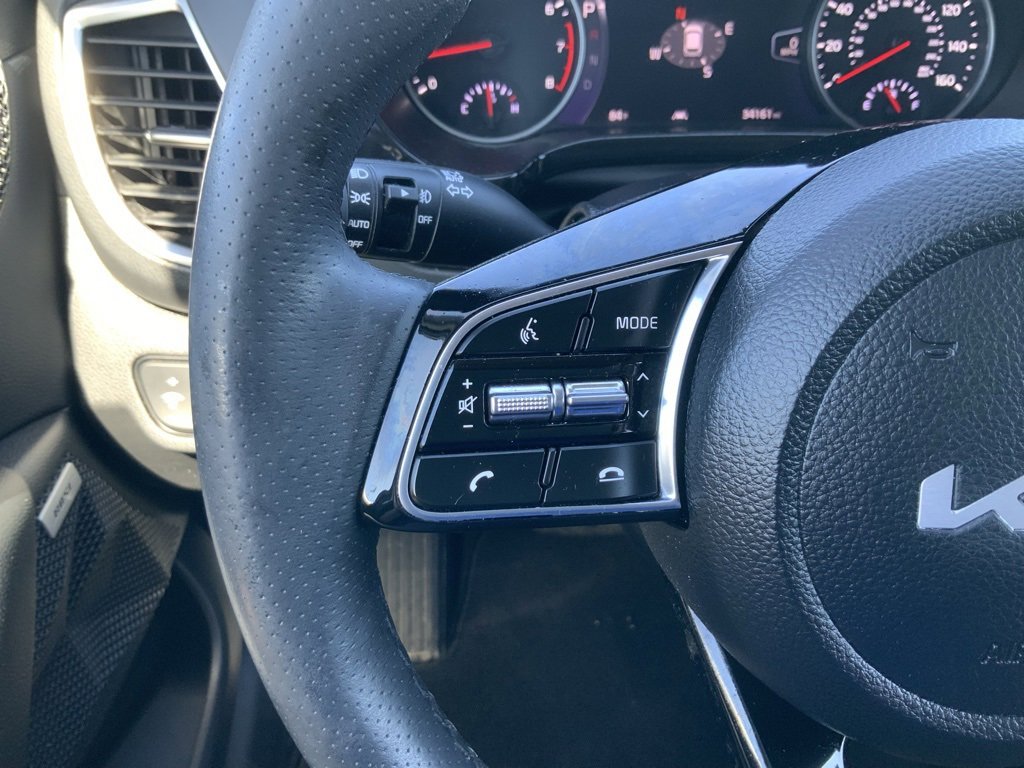 Used 2023 Kia Seltos SX image 31