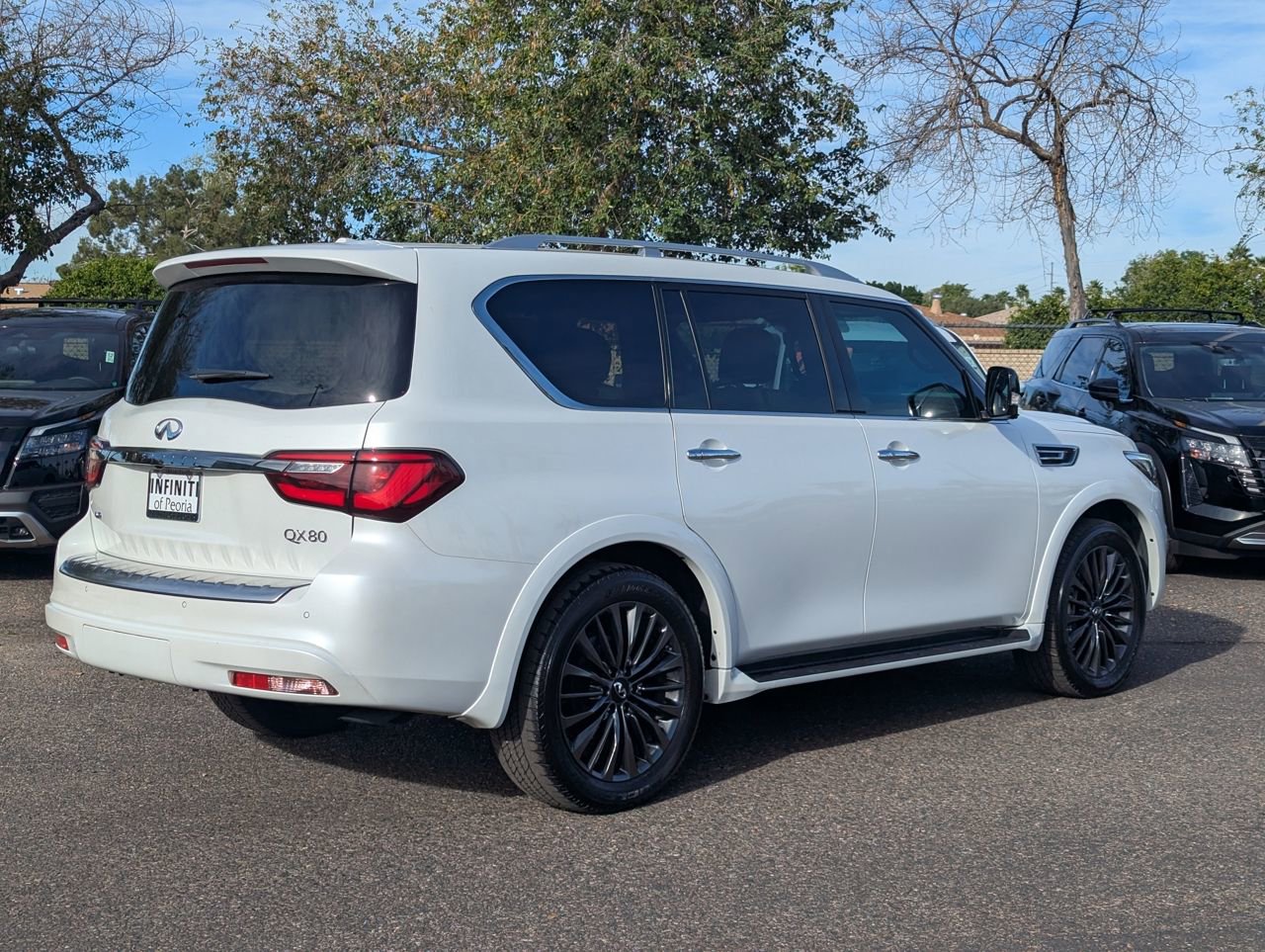 Certified 2024 INFINITI QX80 Sensory image 8