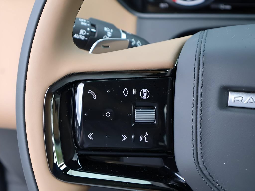 Certified 2026 Land Rover Range Rover Velar Autobiography AWD/4WD image 32