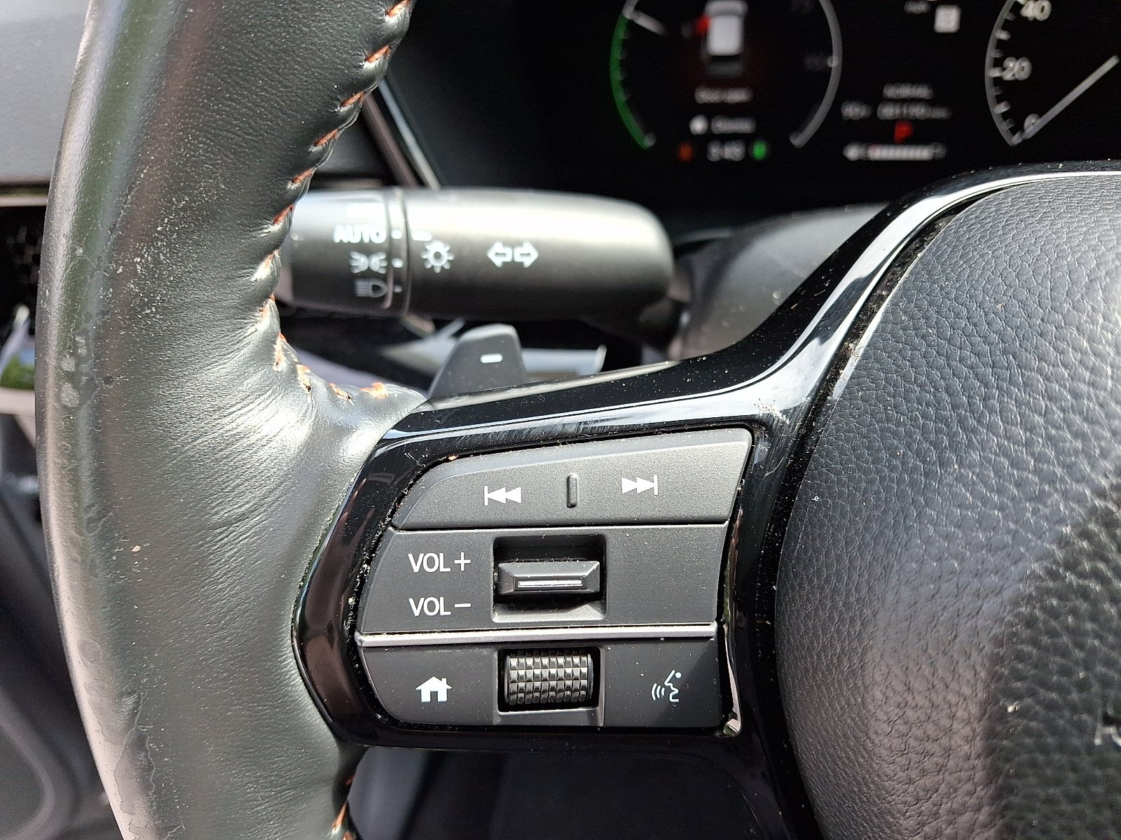 Used 2023 Honda CR-V Sport Touring image 22