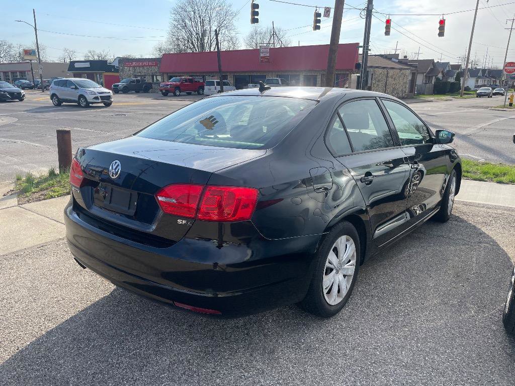 Used 2014 Volkswagen Jetta SE FWD image 4