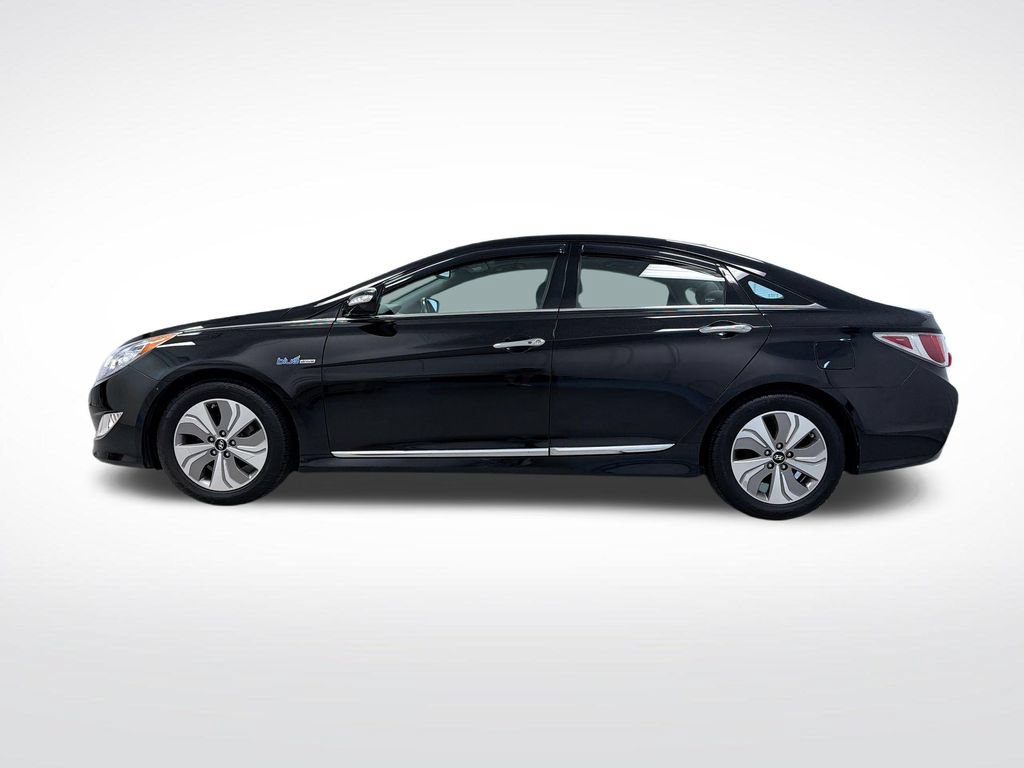 Used 2015 Hyundai Sonata Limited w/ Option Group 02 FWD image 10