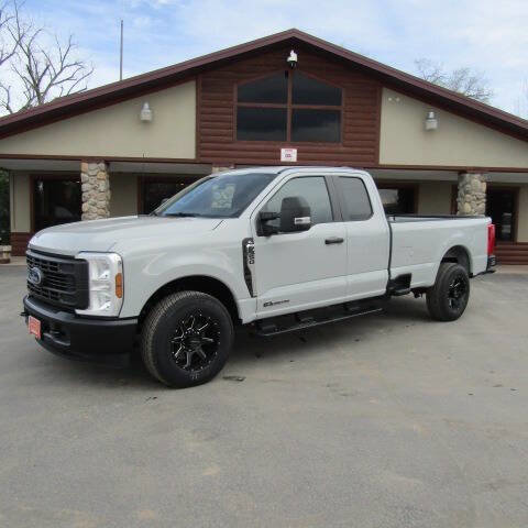 Used 2025 Ford F350 XL RWD image 2