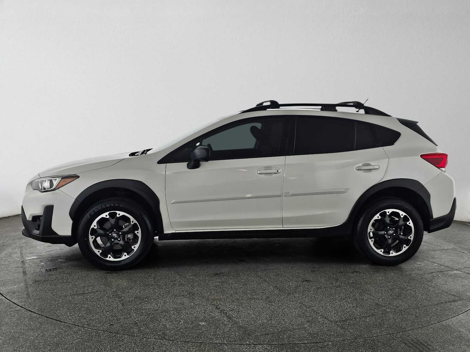 Used 2022 Subaru Crosstrek 2.0i AWD/4WD image 6