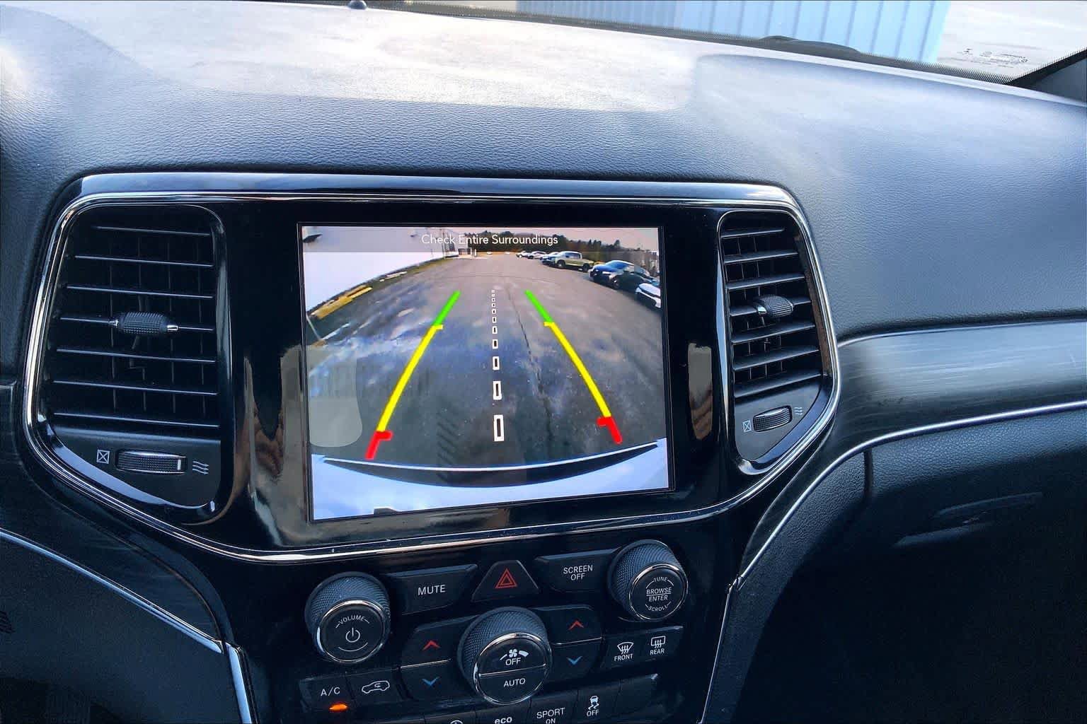 Used 2019 Jeep Grand Cherokee Limited AWD/4WD image 29