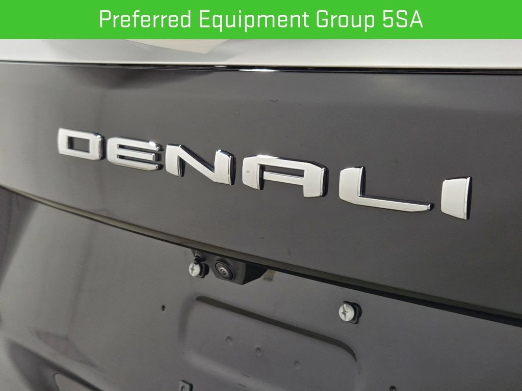 Used 2026 GMC Yukon Denali w/ Sun & Power Step Package AWD/4WD image 6