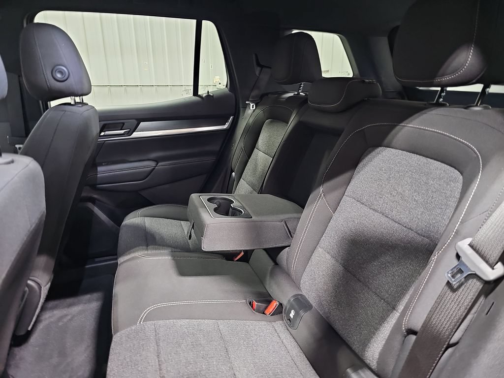 Used 2025 GMC Terrain Elevation AWD/4WD image 13