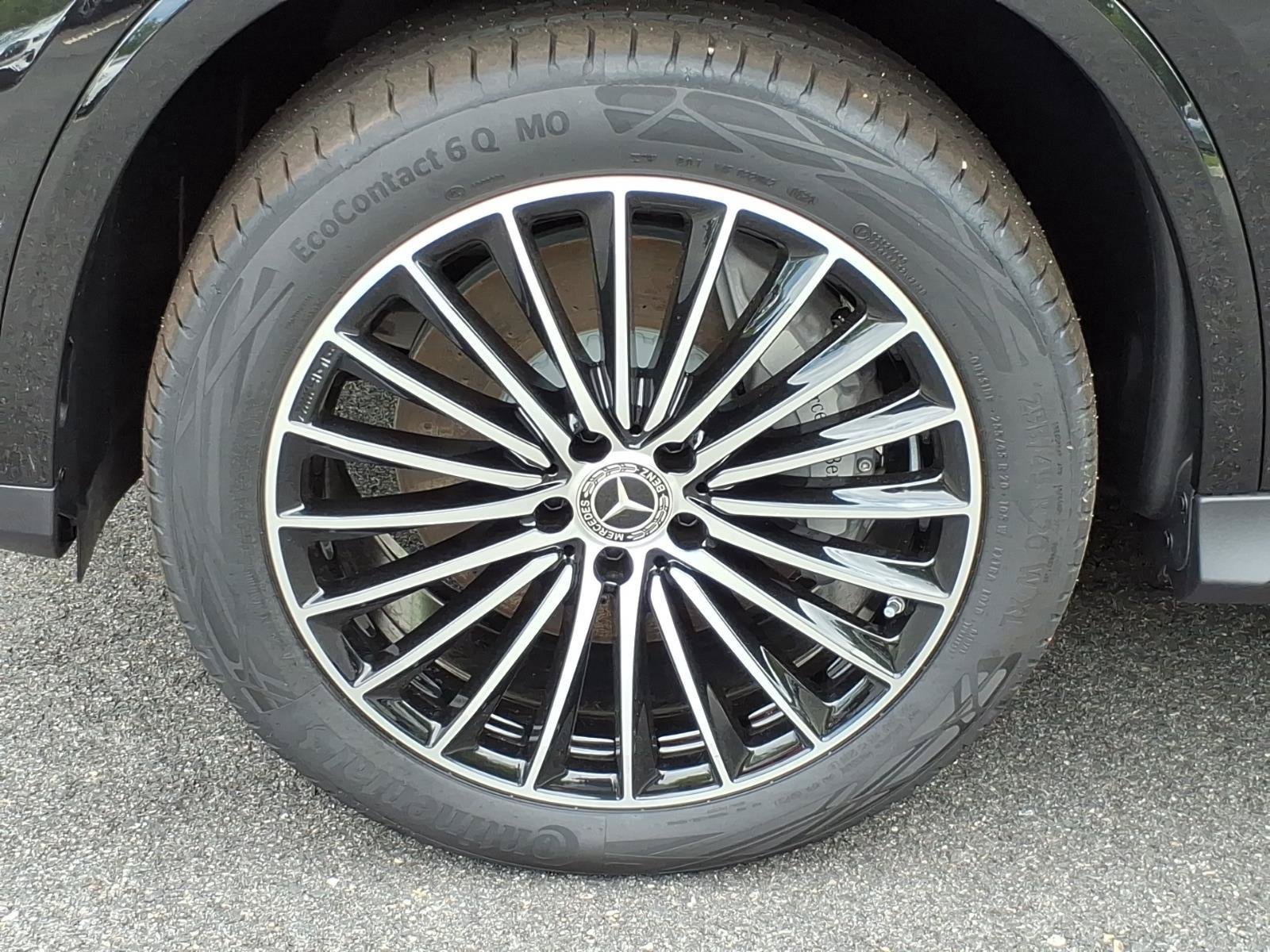 New 2026 Mercedes-Benz GLC 300 4MATIC image 4