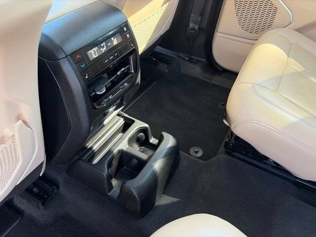 Used 2021 Jeep Grand Cherokee L Limited AWD/4WD image 35