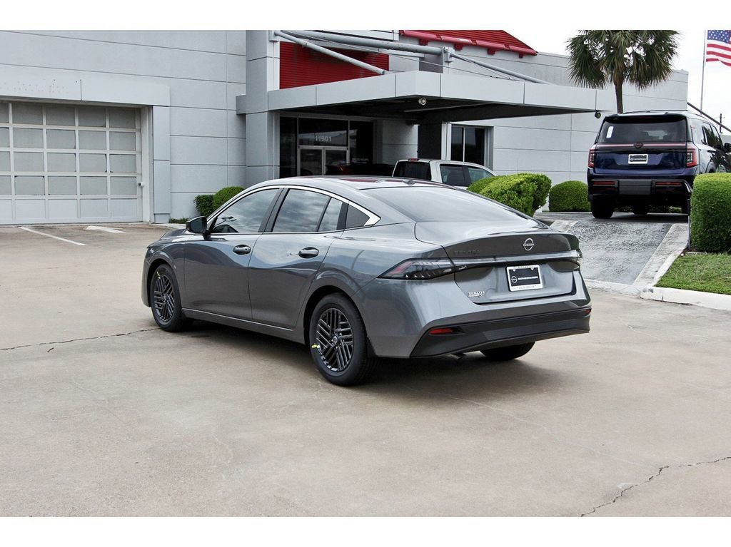 New 2026 Nissan Sentra SV w/ SV Convenience Package FWD image 3
