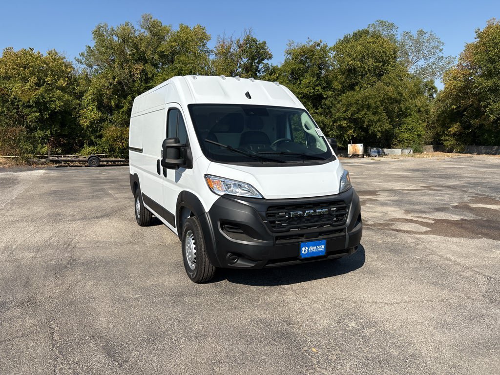 New 2027 RAM ProMaster 2500 FWD image 3