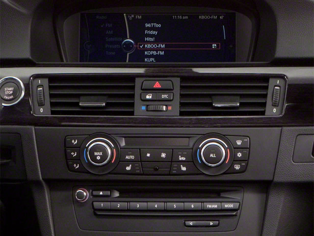 Used 2013 BMW 335i Convertible image 10