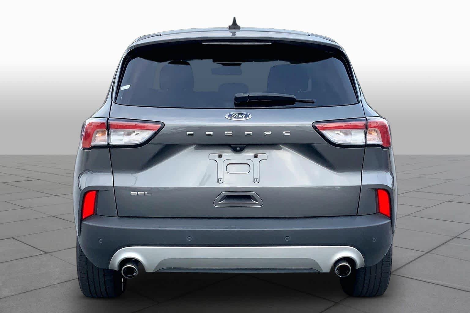 Used 2022 Ford Escape SEL FWD image 6