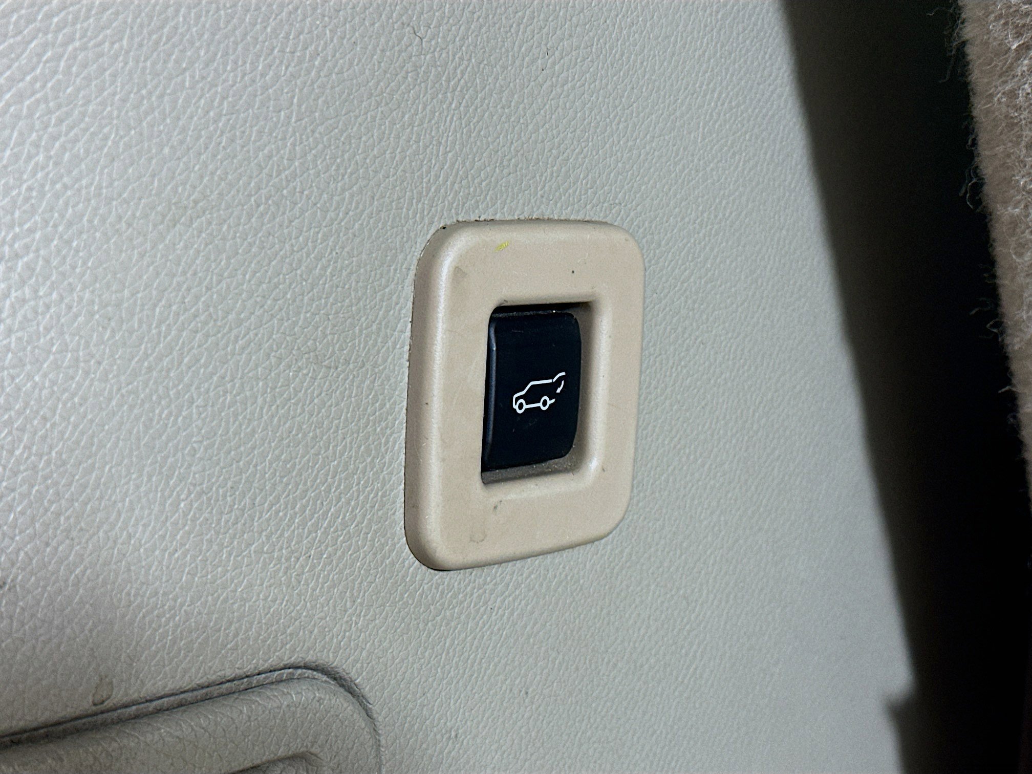 Used 2012 Ford Expedition Limited RWD image 32