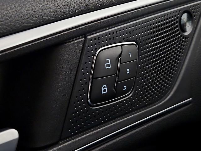 Certified 2021 Ford Edge ST w/ Equipment Group 401A AWD/4WD image 29