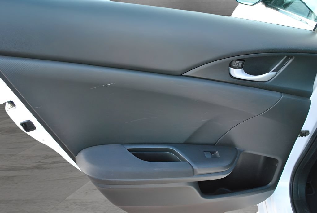 Used 2021 Honda Insight EX image 6