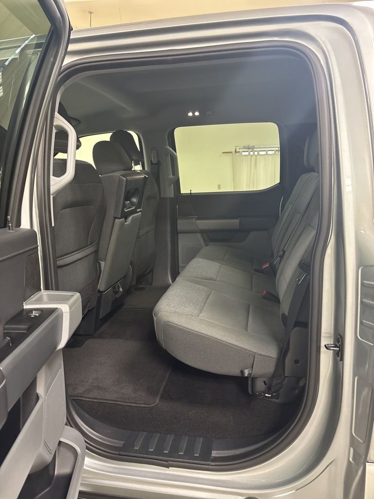 Used 2025 Ford F150 XLT w/ Equipment Group 301A Standard image 18