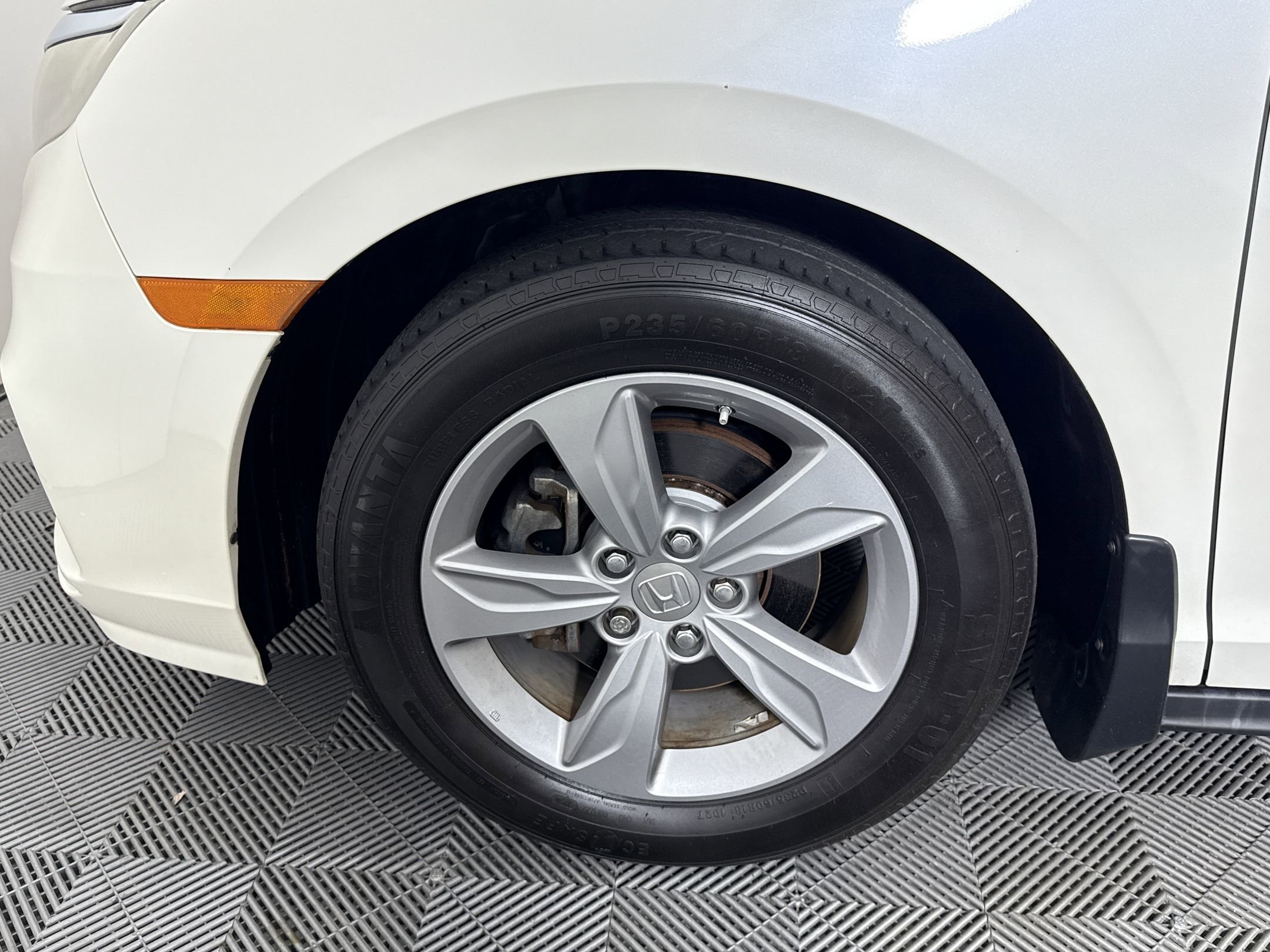 Used 2018 Honda Odyssey EX-L image 10