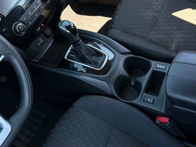 Used 2019 Nissan Rogue SV AWD/4WD image 27
