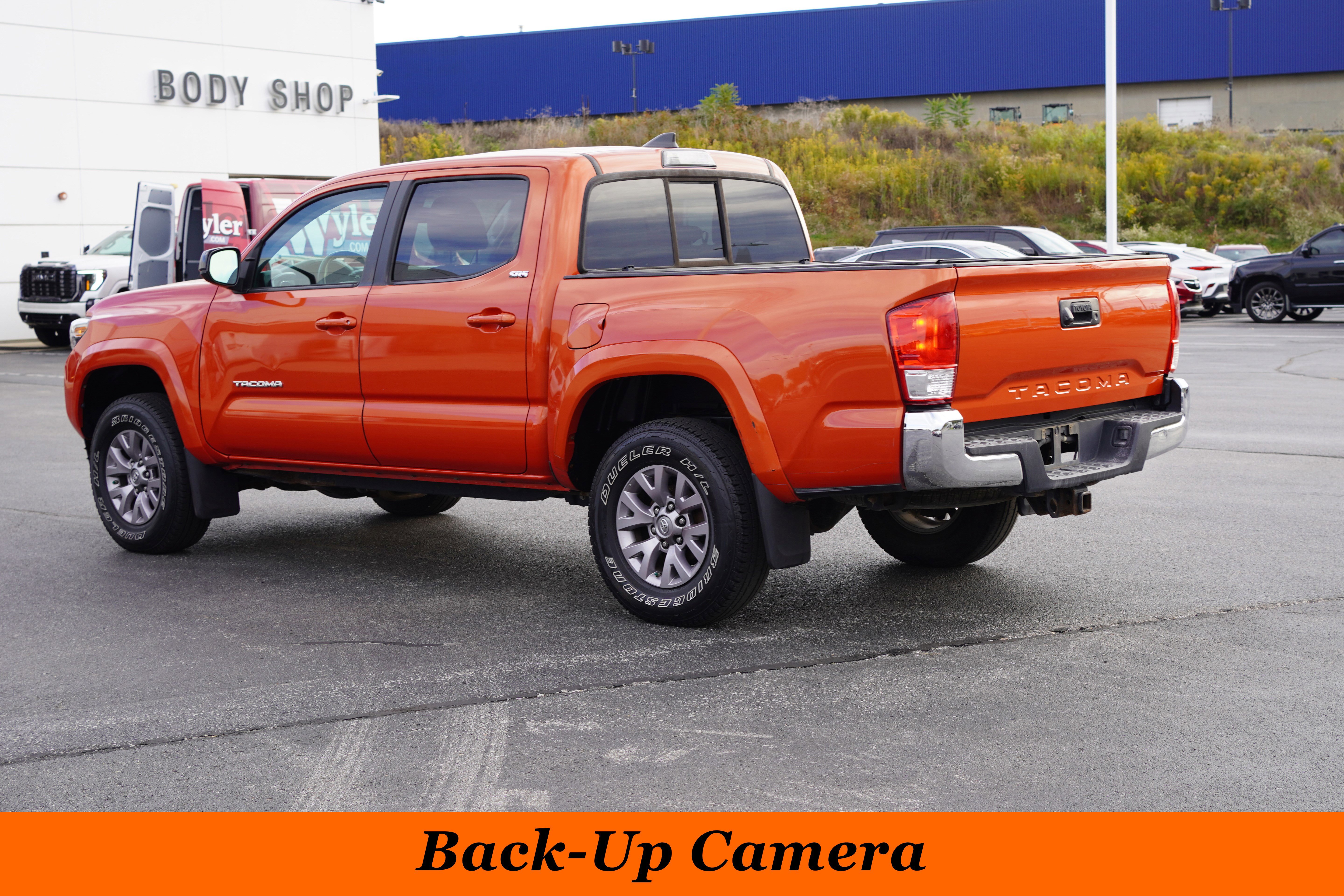 Used 2017 Toyota Tacoma SR5 image 5