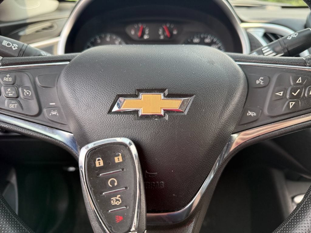 Used 2024 Chevrolet Malibu LT FWD image 40