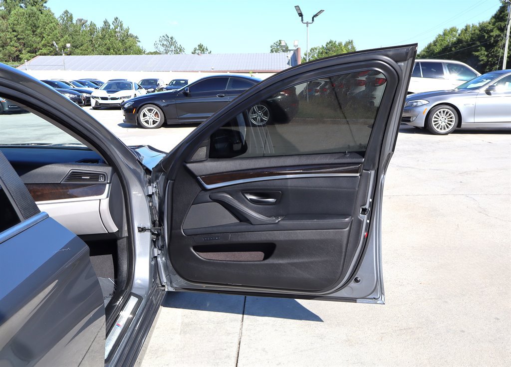 Used 2011 BMW 535i Sedan RWD image 35