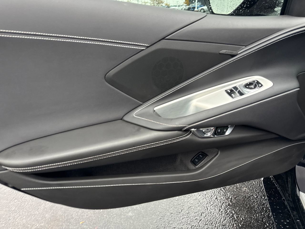 Used 2025 Chevrolet Corvette Stingray Coupe w/ 1LT image 12