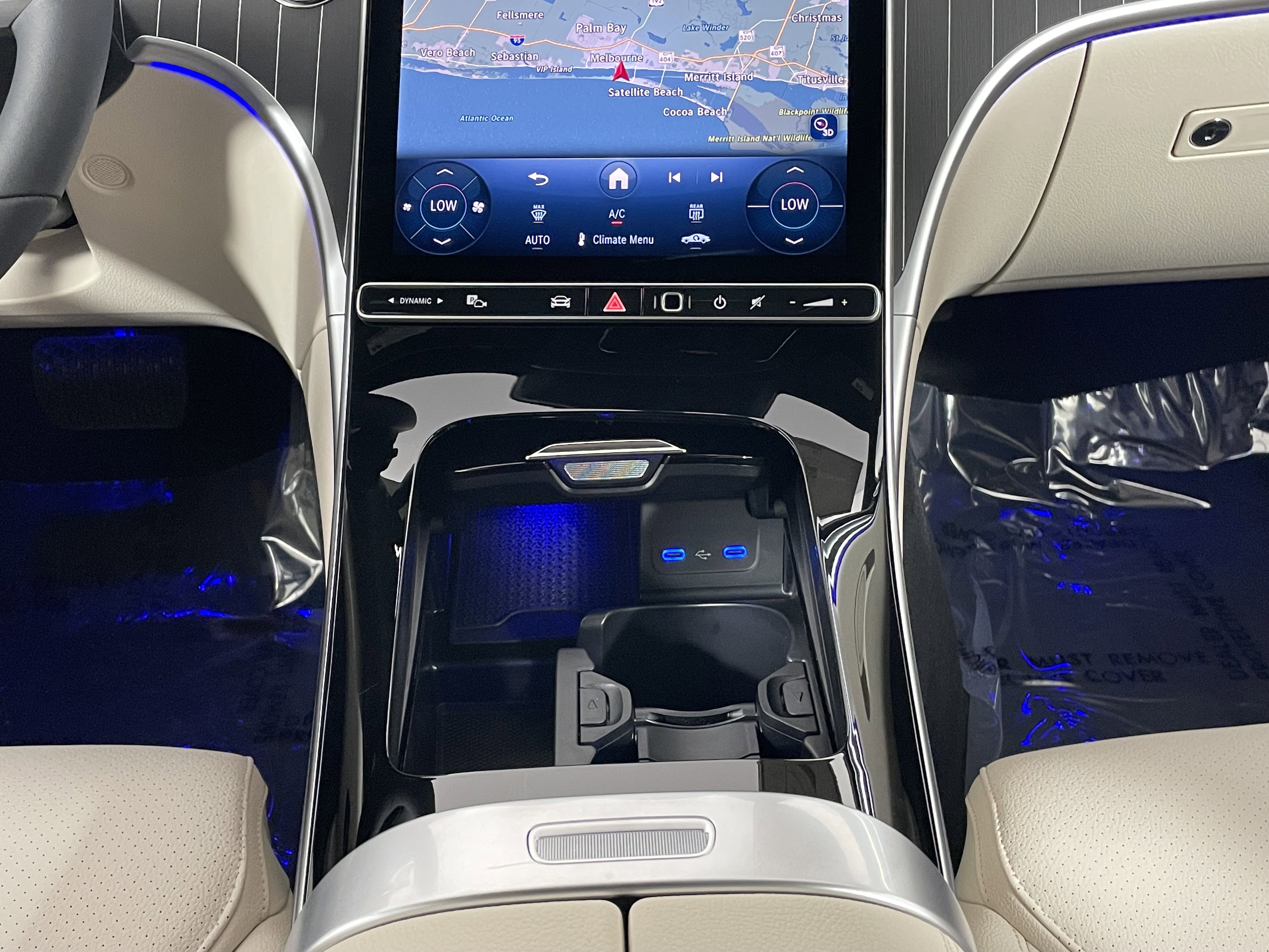 New 2026 Mercedes-Benz C 300 Sedan image 18