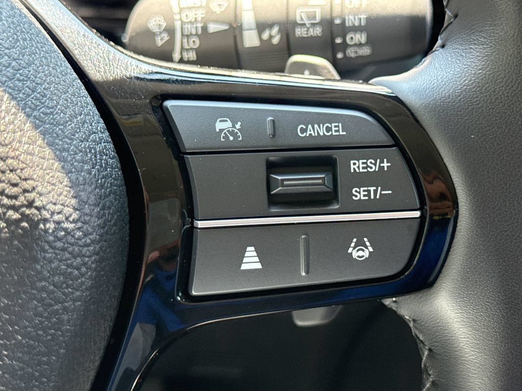 Used 2025 Honda Pilot EX-L image 29