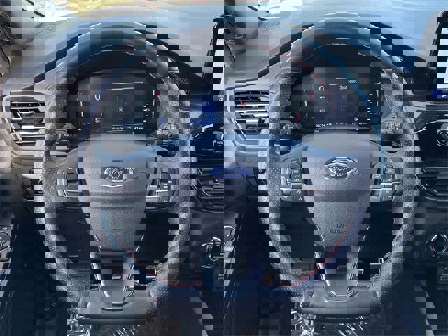 Used 2024 Ford Escape ST-Line image 12