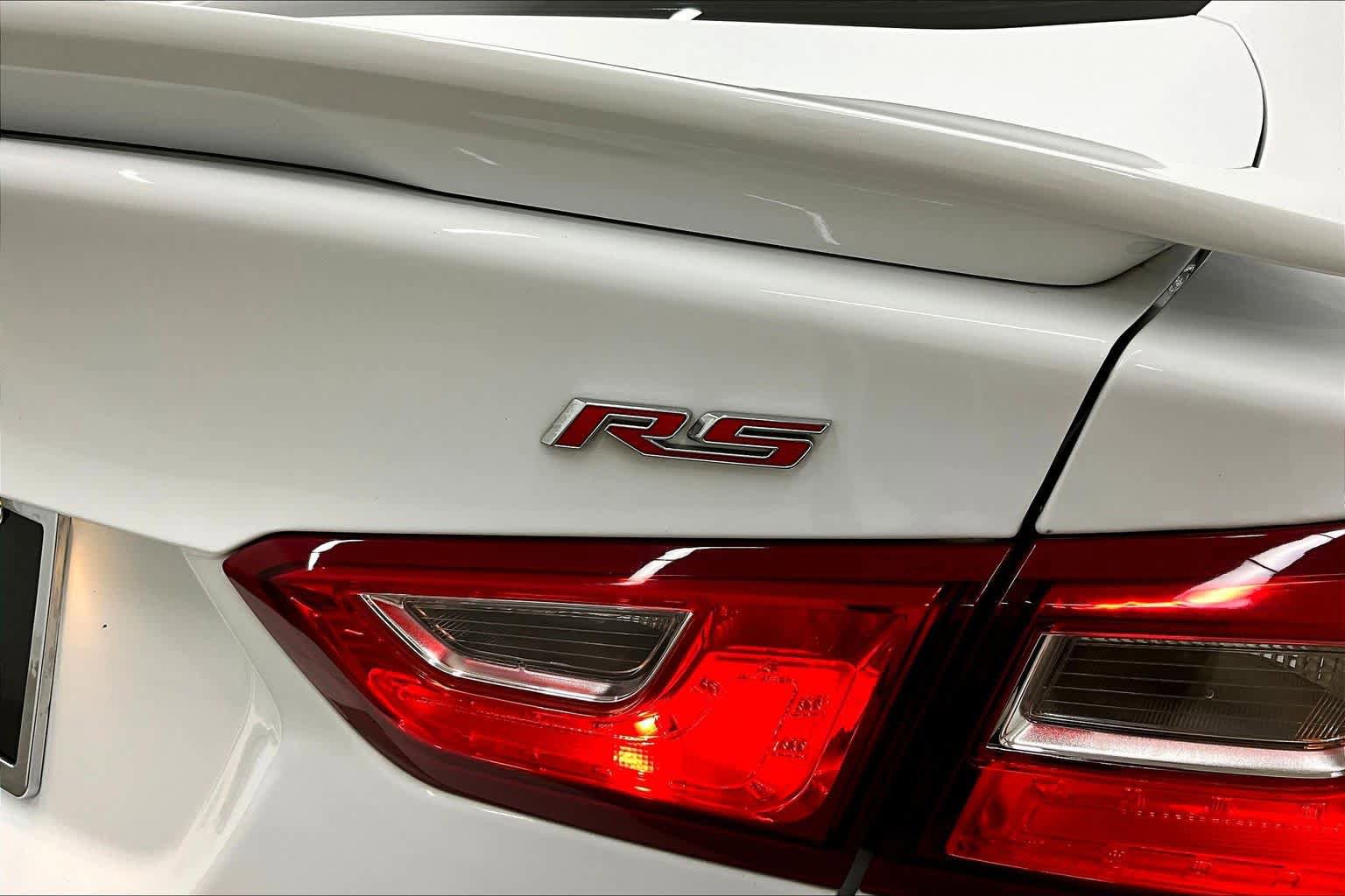 Used 2025 Chevrolet Malibu RS FWD image 10