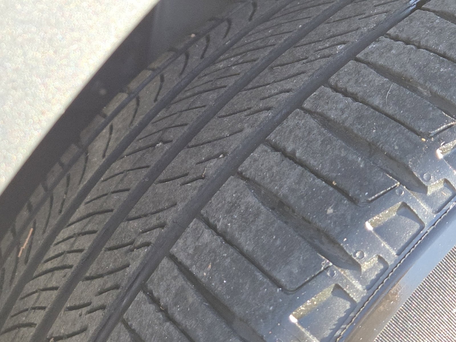 Used 2023 Tesla Model Y Long Range image 11