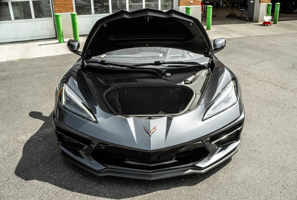 Used 2020 Chevrolet Corvette Stingray Preferred Cpe w/ 2LT Preferred Equipment Group RWD image 27