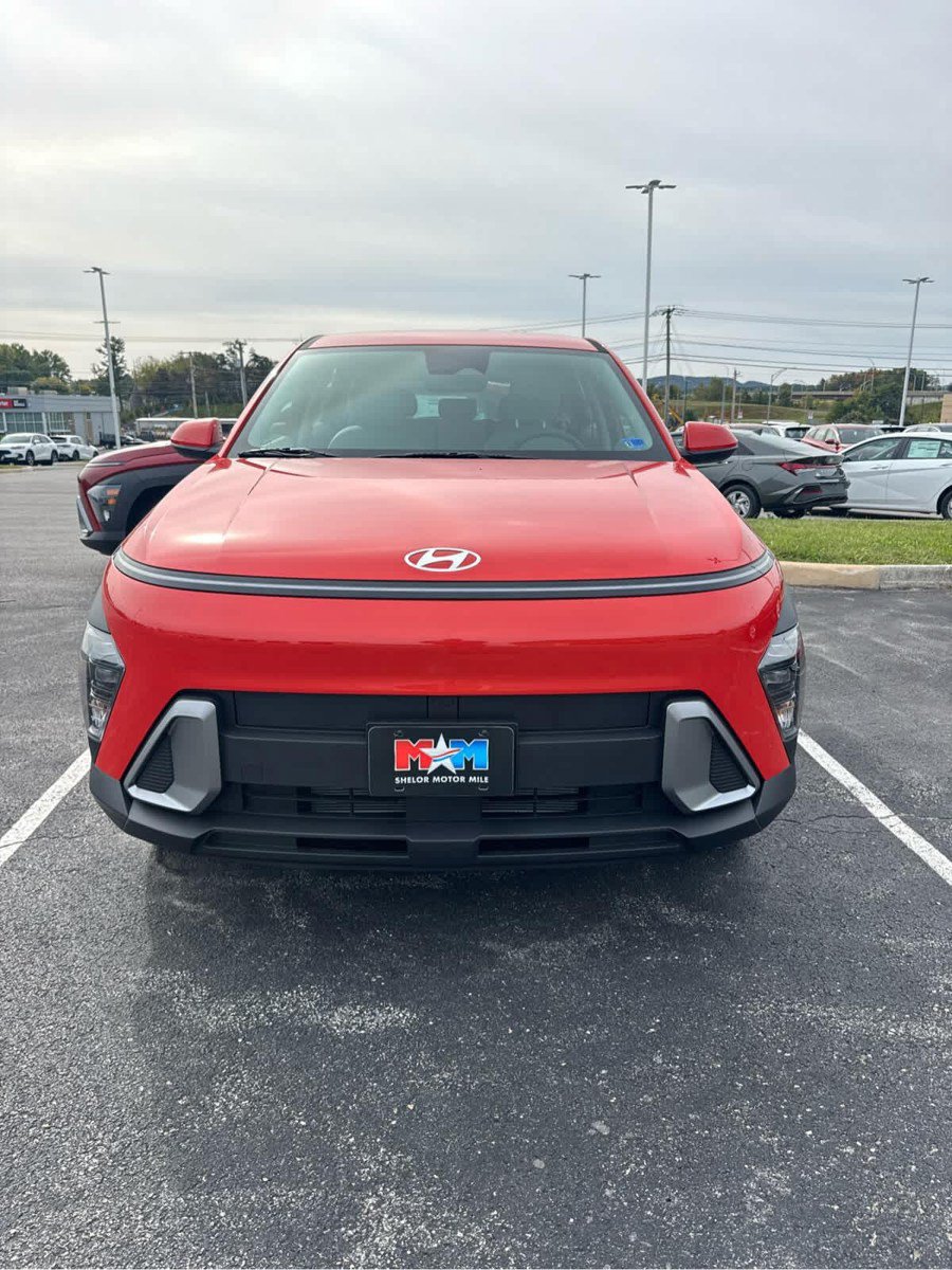 New 2027 Hyundai Kona SE AWD/4WD image 11